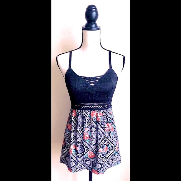 NOBO Tops - Black & Red Floral Babydoll Top w/ Black Lace Bust & Empire Waist, Sz. XS
